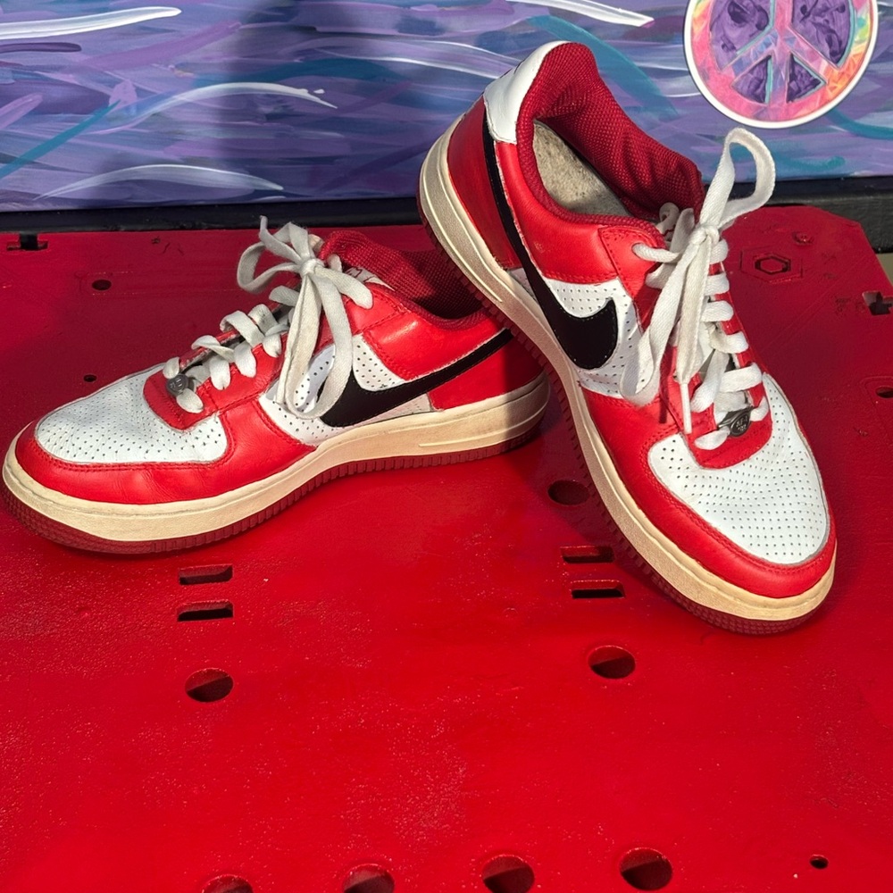Nike Kids size 5 Red and White Sneakers